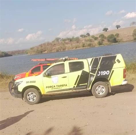 Jovem desaparece após mergulhar em açude bombeiros buscam Alagoas 24