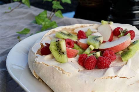 Baked Alaska Im Dutch Oven