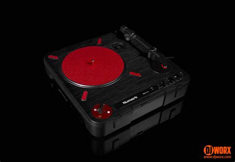 REVIEW Numark PT01 Scratch Portable Turntable DJWORX