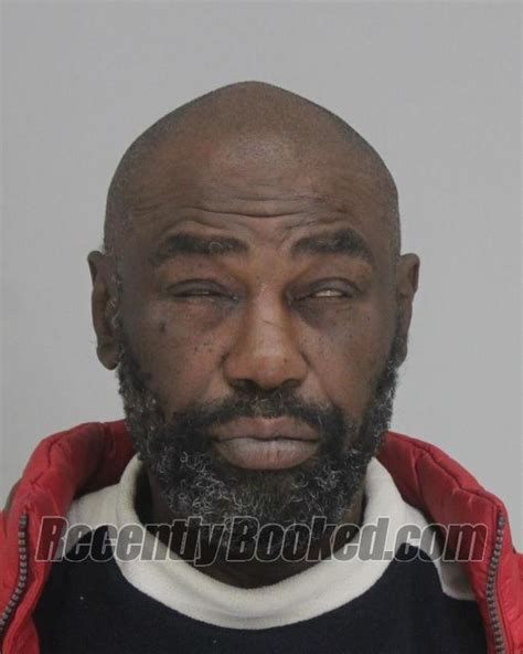 Recent Booking Mugshot For Carlos Ransom In Dallas County Texas