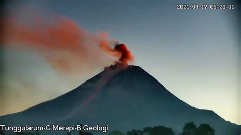 Merapi Luncurkan 4 Kali Guguran Lava Ke Barat Daya Jarak Terjauh 1 2