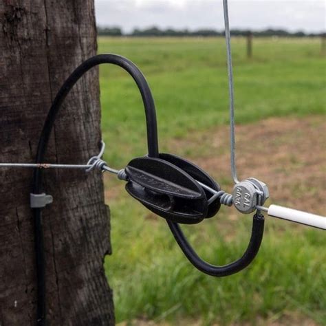 Isolador Castanha Cerca Eletrica Preto U V Rural Paiol Verde Garden