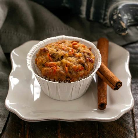 Gruyere Spinach Strata Tasty Brunch Casserole That Skinny Chick Can