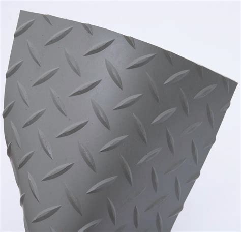 Industrial Anti Slip Diamond Rubber Sheet Roll For Workshop Garage Use