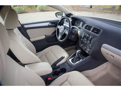 2014 Volkswagen Jetta Hybrid: 18 Interior Photos | U.S. News