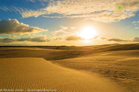 Imagem De Um Belo Por Do Sol Nas Dunas