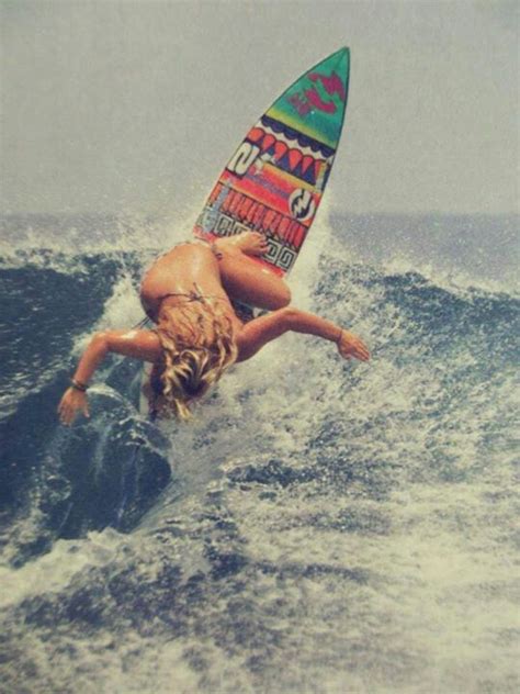 Pin By Cq Qc On Cq Waves Boards Chicks Surfing Surf Girls