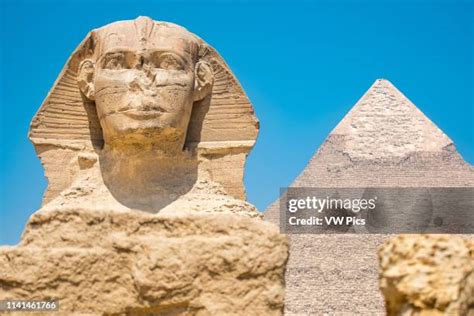 great sphinx   pyramids stock  high res pictures