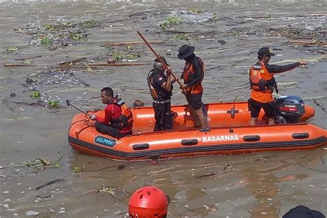 Pemancing Di Sungai Progo Srandakan Dalam Pencarian Sar Gabungan Si Jogja