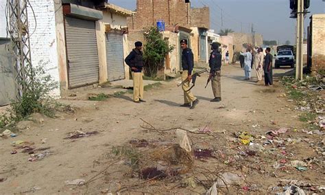 Pakistani Girl Forced To Parade Through Her Village Naked Daily Mail Online