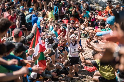 Zegama Aizkorri El Dorsal M S Codiciado Del Trail Abre