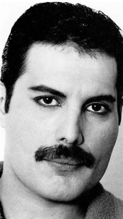 Pin By Carmen Laura 6 On Queen ️1971 1991 Freddie Mercury Queen