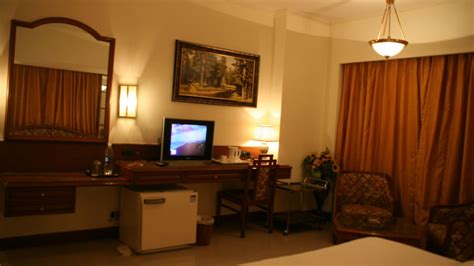 Rooms Kohinoor Executive Deccan Gymkhana Pune Budget Hotels