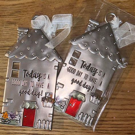 Rosie's - Love the ones your with this weekend dear readers. Remember