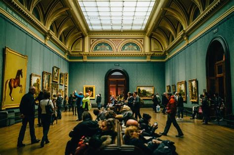 Tatler Guide Dos And Donts Etiquette When Visiting Art Galleries And