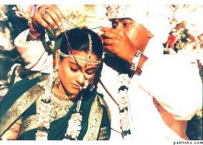 GalleryBuzz: Ajay Devgan and Kajol Wedding-1