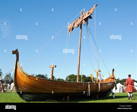 Viking Longboat Stock Photo 31136393 Alamy