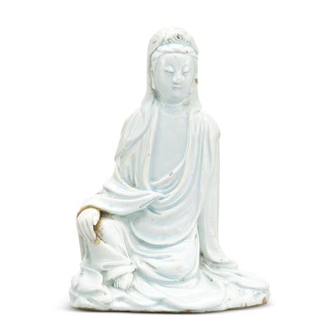 A Dehua seated figure of Guanyin Qing dynasty 清 德化白釉觀音菩薩自在坐像 CHINA