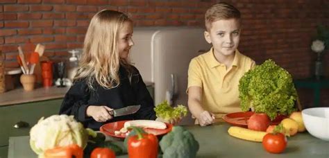 Promouvoir une alimentation saine chez les enfants grâce à ces astuces