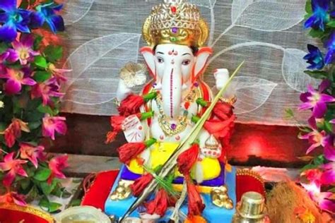 Ganesh Jayanti 2022 गणेश जयंतीला घरी आणा बाप्पाची ही मूर्ती