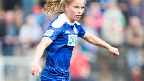 Sp Fu Ball Bl Frauen Potsdam Kemme Vertrag Meldung Olympiasiegerin