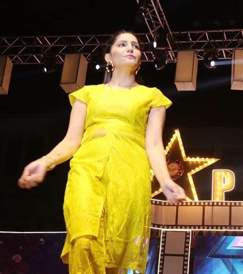 sapna choudharys pictures  viral