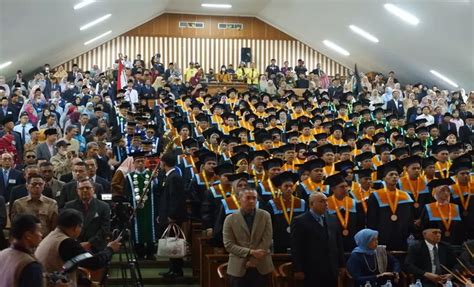 Sidang Terbuka Senat Institut Iai Al Azis Sempena Wisuda Dan Ucap Janji