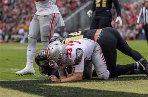 Football: Brown, five others out against Wisconsin