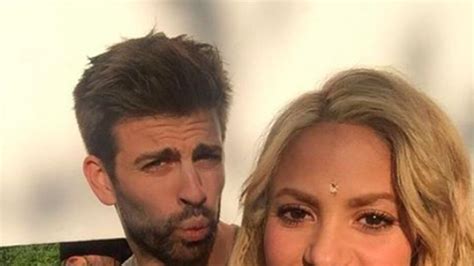 La Foto Más Enigmática De Shakira Y Piqué Woman