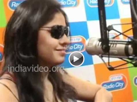 Sunidhi Chauhan about her songs, Bollywood, Actor, Indian Cinema, India, Video