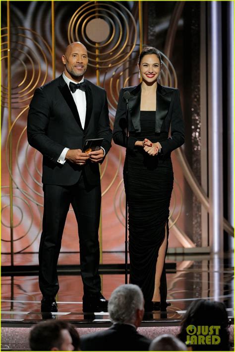 Dwayne Johnson & Daughter Simone Take the Stage at Golden Globes 2018 ...