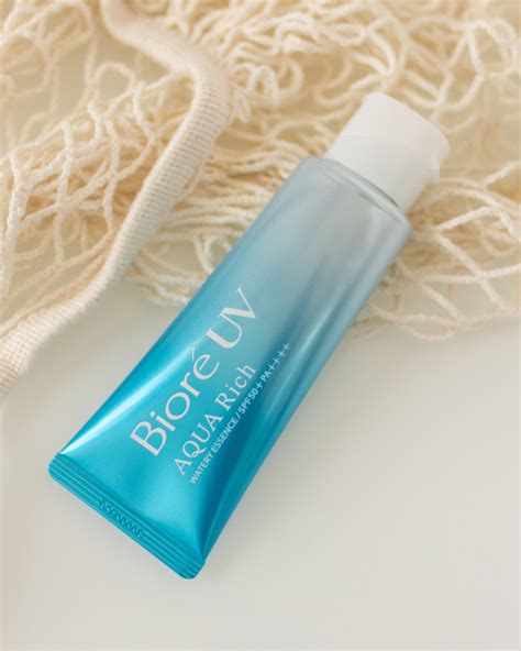 Купить лёгкий флюид для защиты от солнца biore uv aqua rich watery ...
