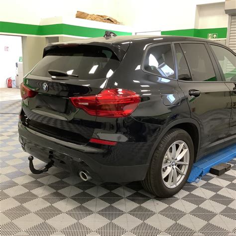 Brink Anhängerkupplung BMW X3 schwenkbar Bj 17