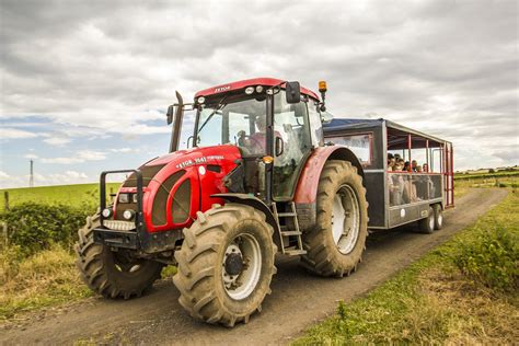 Tractor Ride at Tweddle Farm – Tweddle Farm