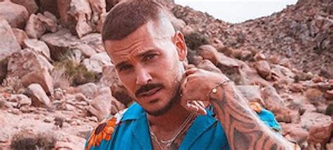 M Pokora Torse Nu Avec Un Bob Sur La Tête Sur Instagram