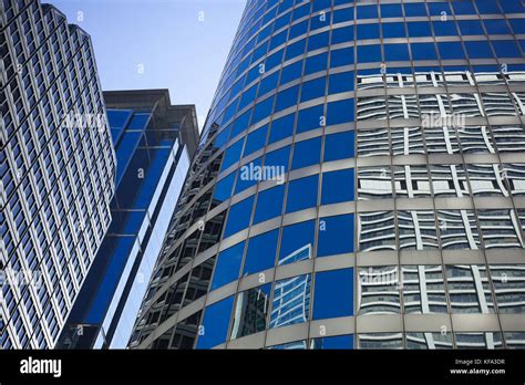 Skyscrapers Glass Looking Up Hi Res Stock Photography And Images Alamy