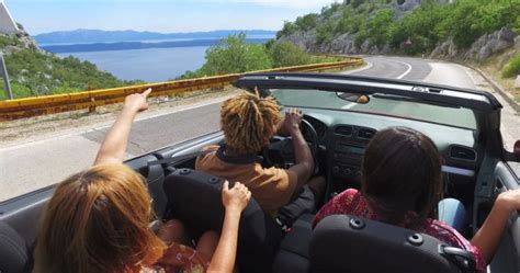 10 Tips for Renting a Car for an International Trip | Avis IN