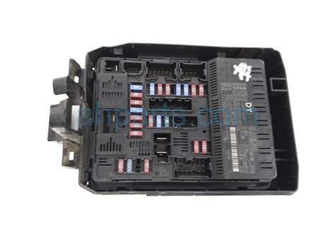 Sold Infiniti Q Ipdm Engine Room Fuse Box Unit B Jv D