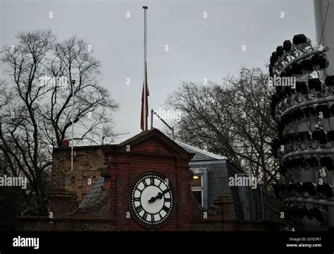 Phillip Hughes death Stock Photo - Alamy