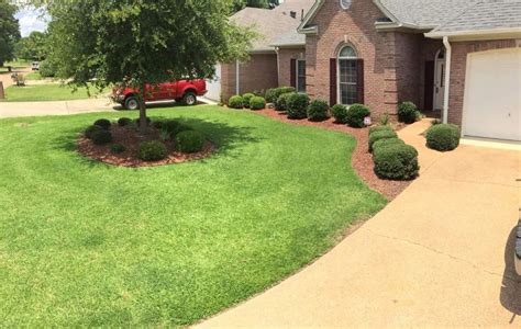 Southern Scapes Lawn Care Services In Terry Ms