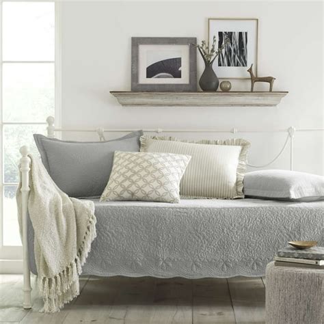 Stone Cottage Trellis Daybed Set