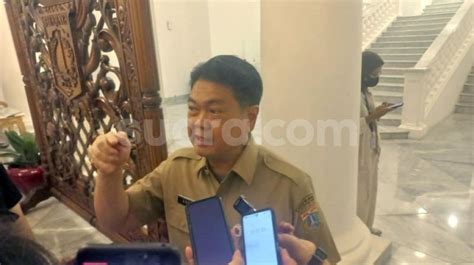 Pemprov Dki Jakarta Tentukan Nilai Ump 2023 Naik 5 6 Persen Jadi Rp 4 9