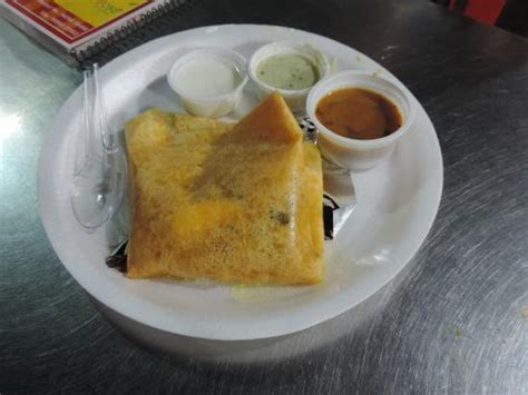 Top 20 Dishes That You Should Try In Manek Chowk Ahmedabad Crazy