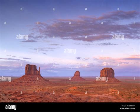 Mesas West Mitten Butte East Mitten Butte Merrick Butte And Scenic