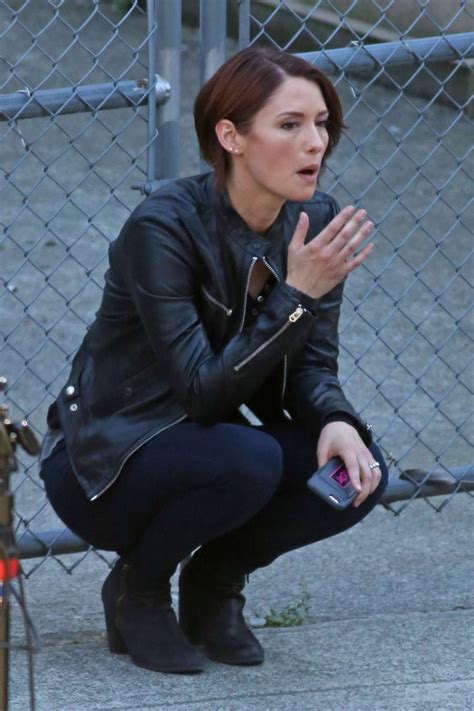 Chyler Leigh On ‘supergirl Set In Vancouver Gotceleb