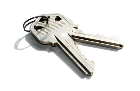close   metal keys  keyring  stock photo freeimages