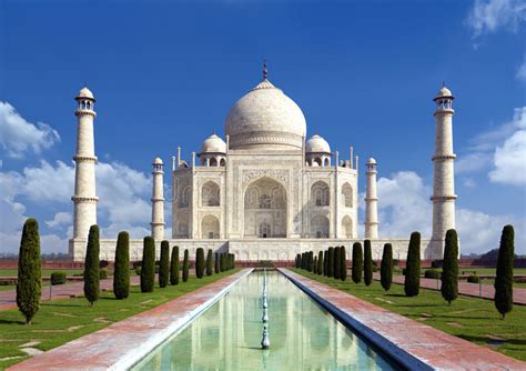 El Taj Mahal Agra La India Monumento Del Amor En Cielo Azul Imagen