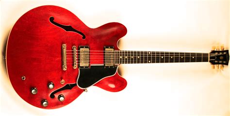 Drew Berlin's Vintage Guitars | 1961 Gibson ES-335 TD Cherry (SOLD)