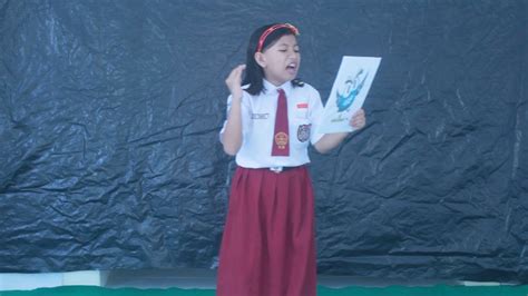 Fls Lomba Baca Puisi Putri Zahra Sdn Mendobarat Youtube