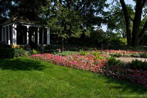 Botanical Gardens Milwaukee Wisconsin – Beautiful Flower Arrangements ...